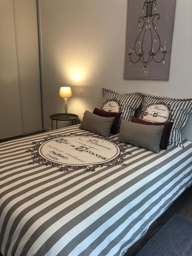 Logement A Brive Proche Centre-Ville Et Campagne - Climatisation, Wifi, Coin Exterieur Et Parking Prives Екстер'єр фото